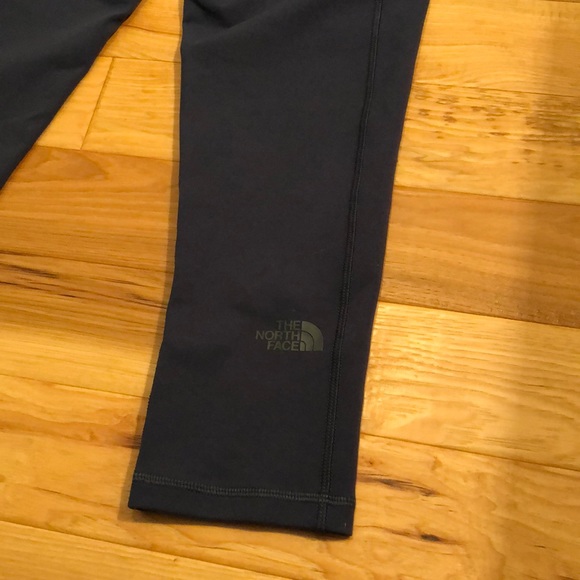 North Face NWT leggings🔥🧘‍♀️🧗‍♀️🍂 - Picture 11 of 11